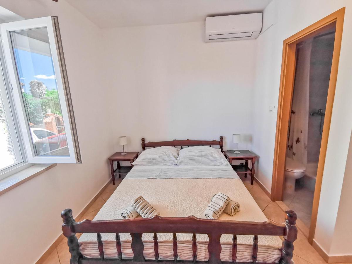 Apartments Patrick Baška Voda Екстериор снимка