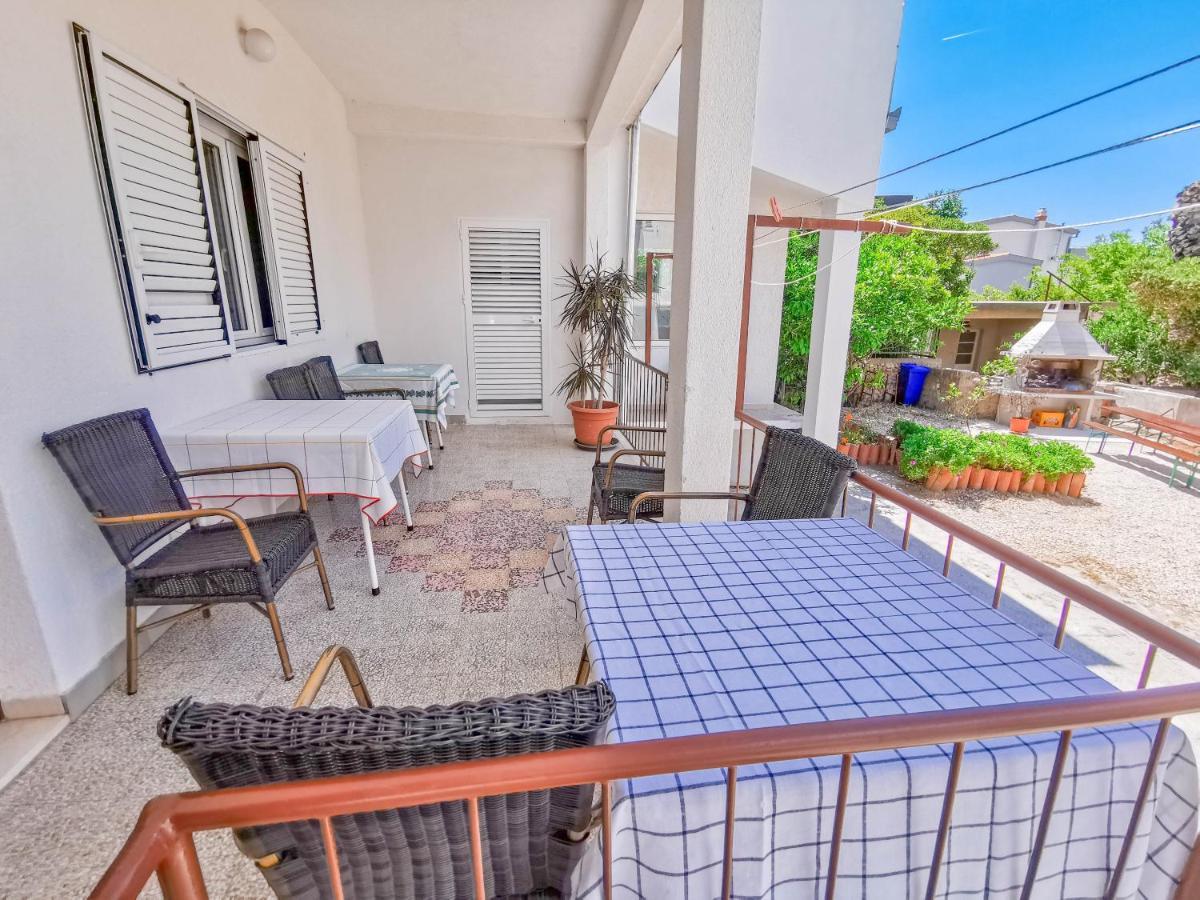 Apartments Patrick Baška Voda Екстериор снимка